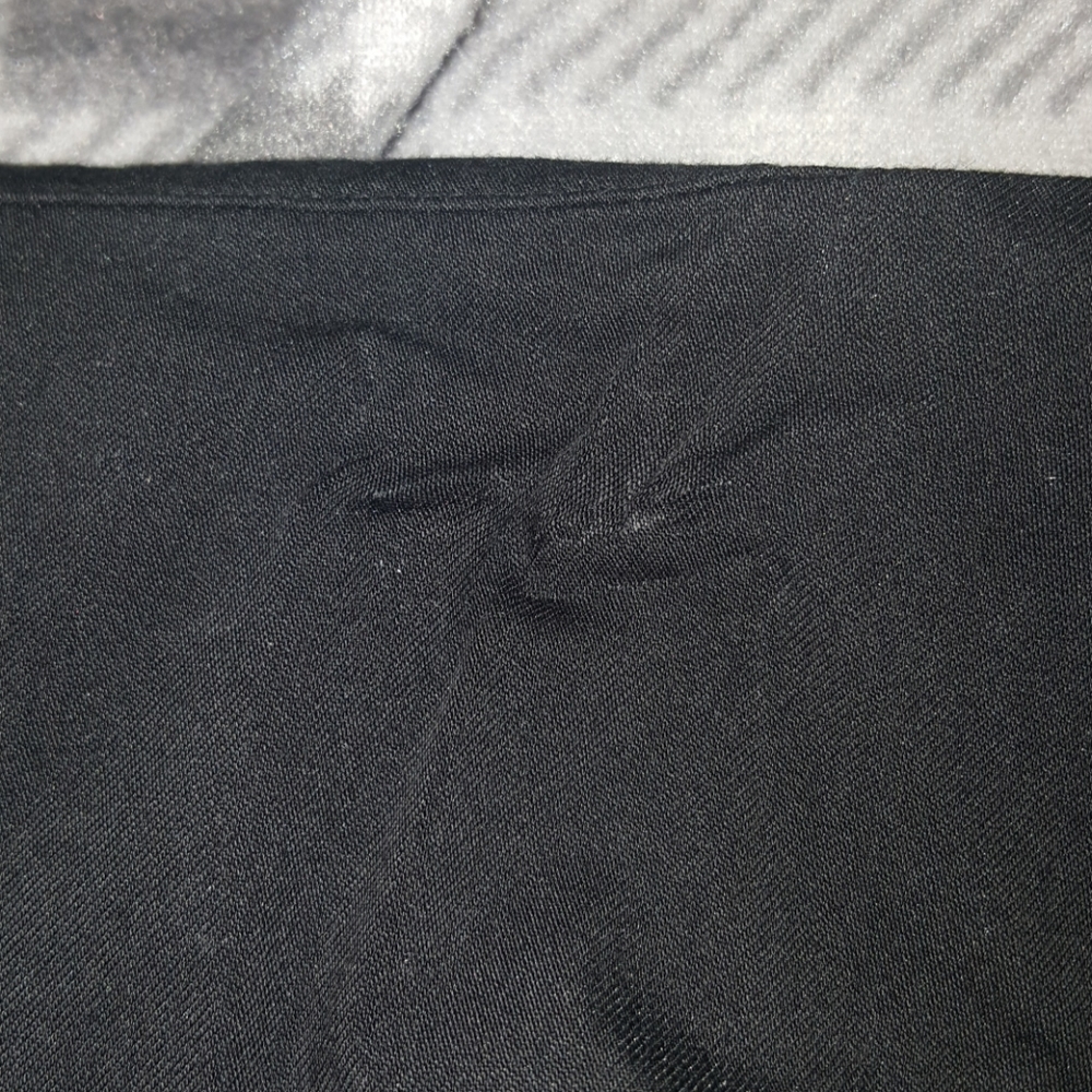 Black pencil skirt - Picture 6 of 6